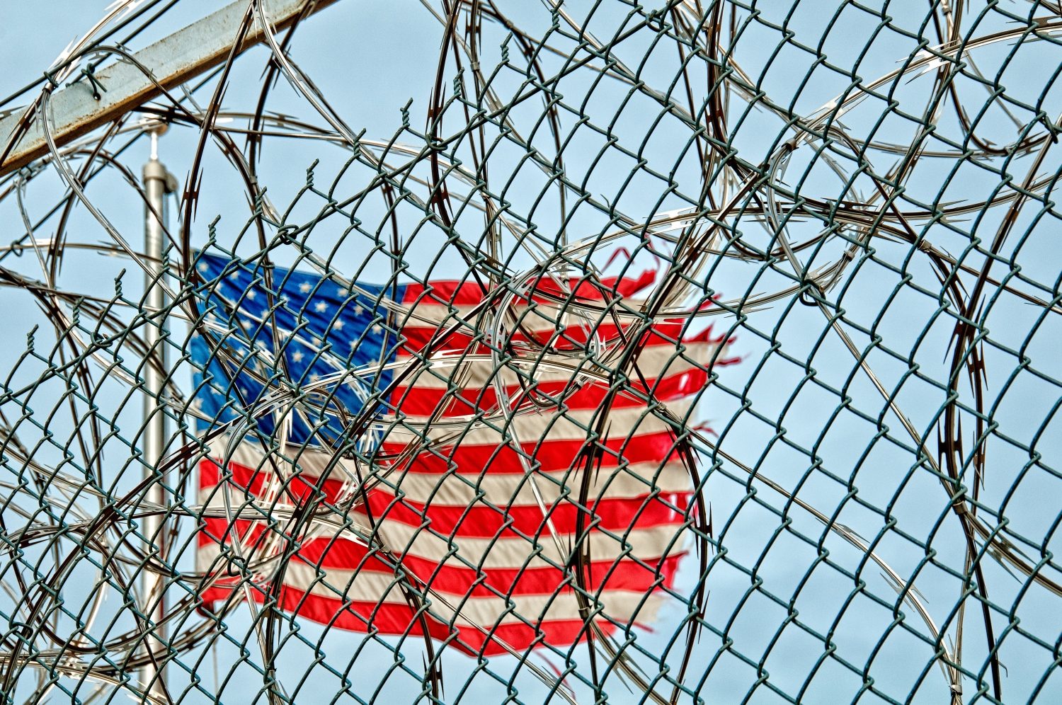 american-flag-barbed-wire-fence-54456